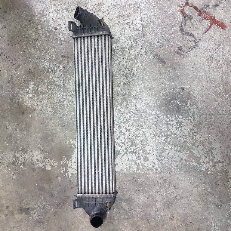 RADIATOR INTERCOOLER 8V61-9L440-AC Ford Focus 2 2011 Break Facelift, 1.6 TDCI, 80 KW, cod motor G8DD, E5