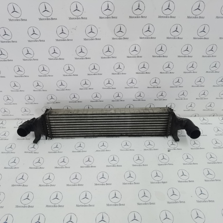 Radiator intercooler A220 cdi w176 A2465000100