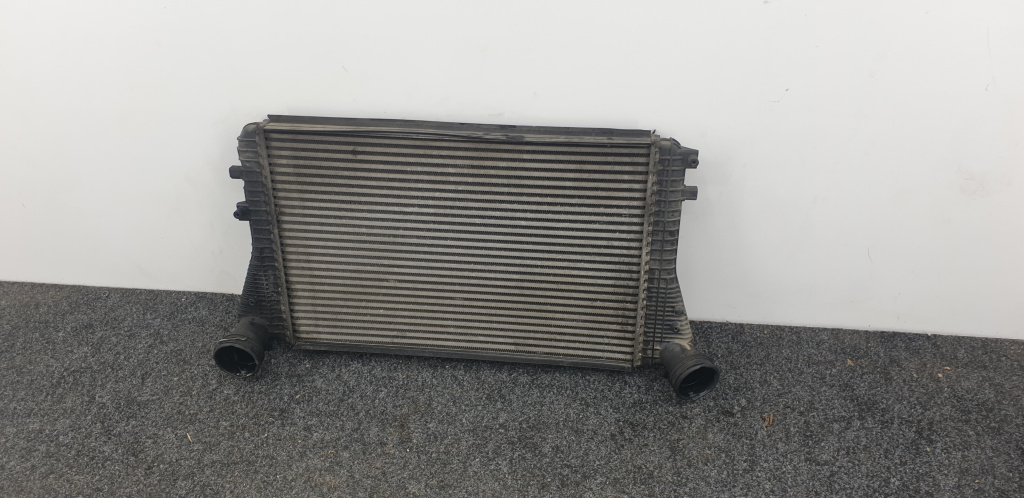 Radiator intercooler Audi A3 8P BKD 2003-2009 DezP: 39131