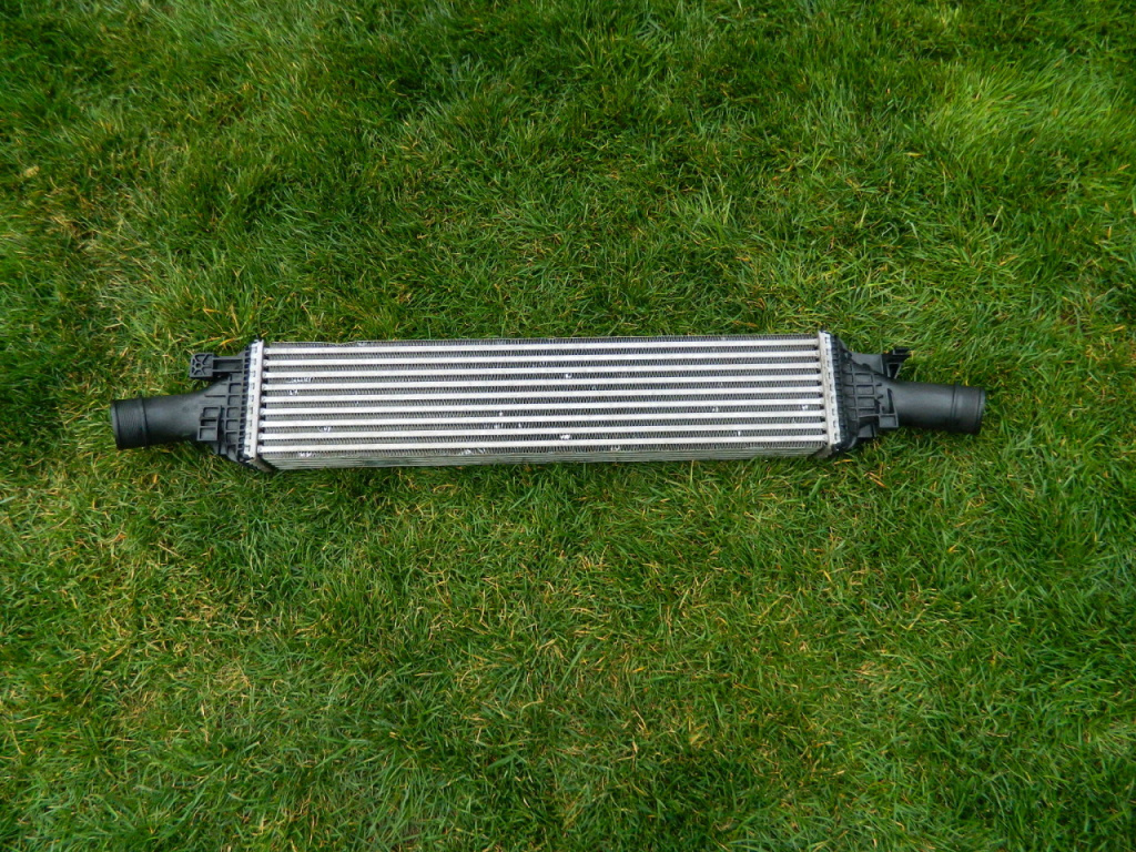 Radiator intercooler Audi A4 B8 model 2008-2014 cod 8K0145805P