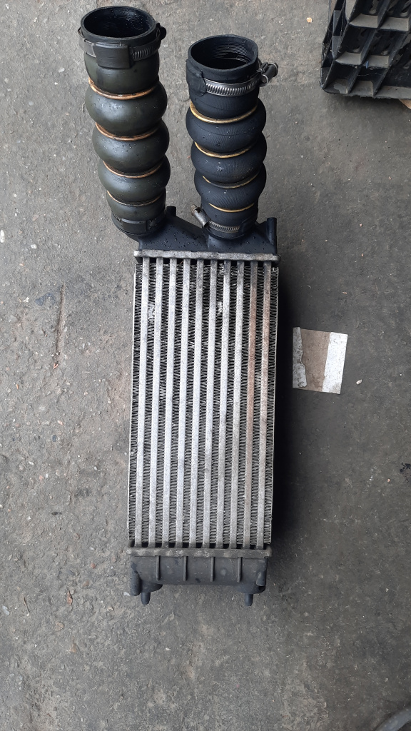 Radiator intercooler Citroen DS4 1.6 hdi 9684212480