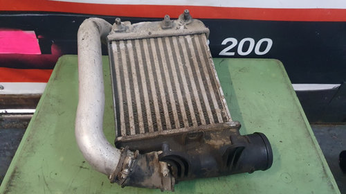 Radiator intercooler cu conducta dreapta