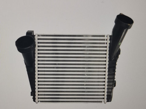 Radiator intercooler dreapta 4.2 TDI Touareg 7P 2010-2014