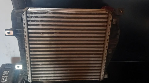 Radiator intercooler dreapta vw touareg 