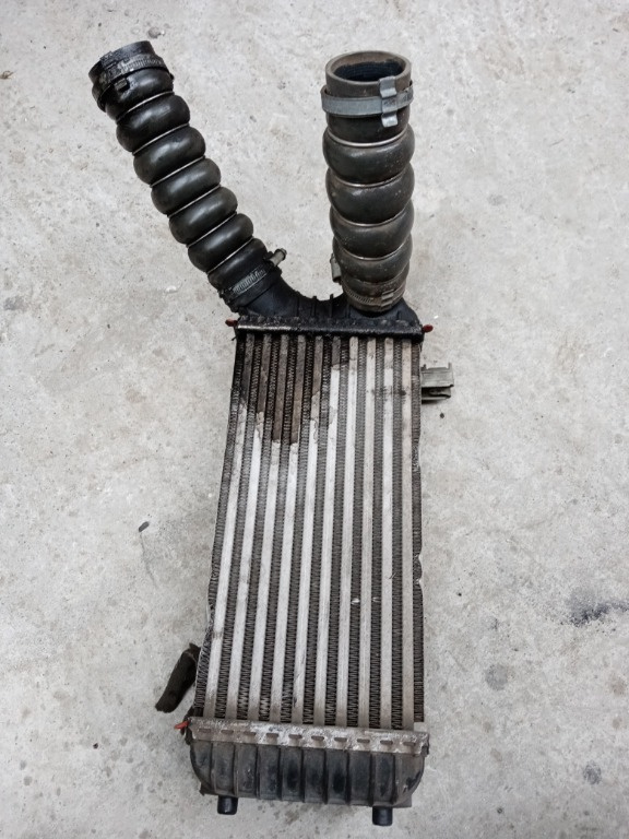 Radiator intercooler ford c max an 2014 1.6 Diesel