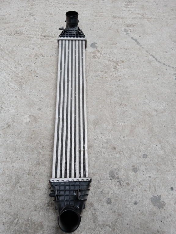 Radiator intercooler ford fiesta 1.6 Diesel an 2013