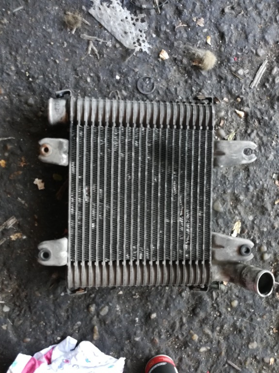 Radiator intercooler kia carnival motor 