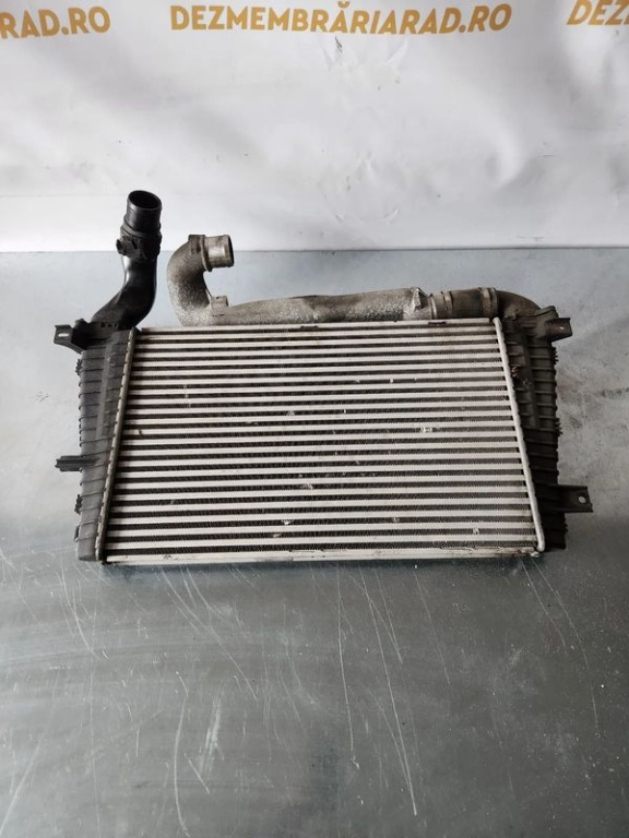 Radiator Intercooler Opel Zafira B 1.9 Cdti Cod 13223395