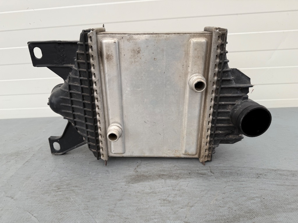 Radiator intercooler Range Rover Vogue L405 FPLA-6K775-AB