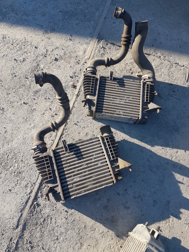 Radiator intercooler Renault Clio 3 1.5 DCI cod: 8200471885