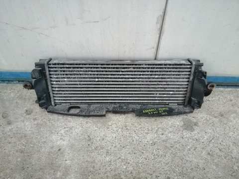 Radiator intercooler Renault Trafic 2.0 dci 115cp Euro 5 - 8200411160