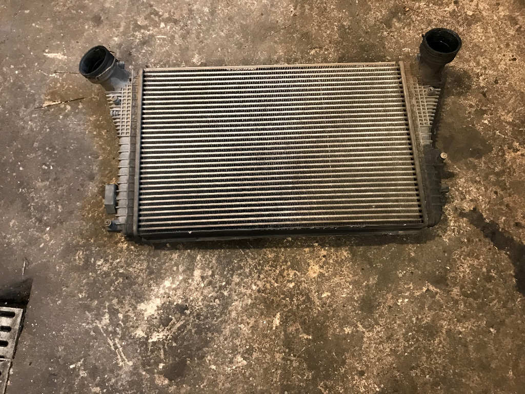 Radiator intercooler skoda octavia 2 1.9