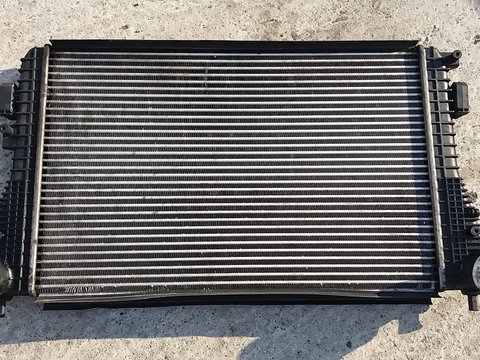 Radiator intercooler VW Golf 5 ORIGINAL stare FOARTE BUNA