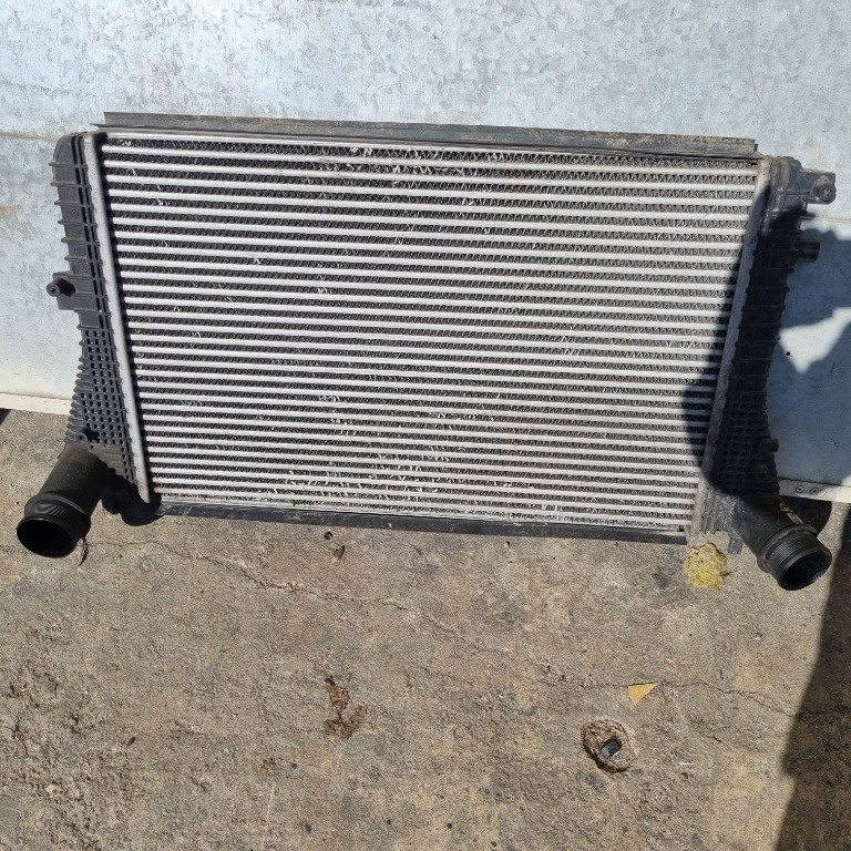 Radiator intercooler VW GOLF 6,motor:1.4 TSI,cod:1K0 145 803 AF