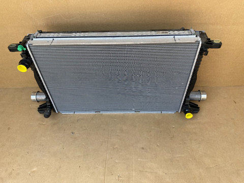 Radiator intercooler VW Touareg CR din 2018 3.0 tdi 4M0145805J 4M0145805L 4M0145805M