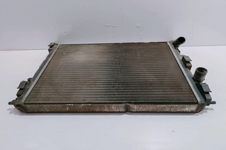 Radiator Racire Apa 8200033831E Renault 
