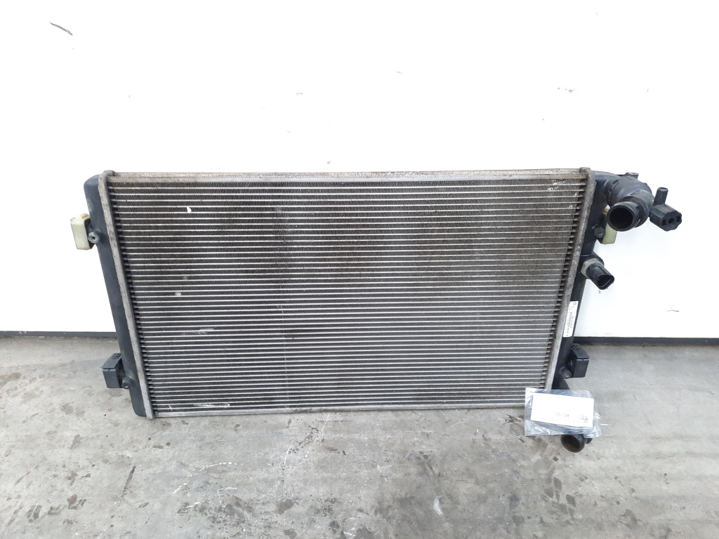 Radiator racire apa, cod 1J012153P, Vw Bora (1J2) 