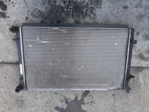 Radiator racire apa pentru VW Golf V 1.4fsi cod: 1K0121251BR