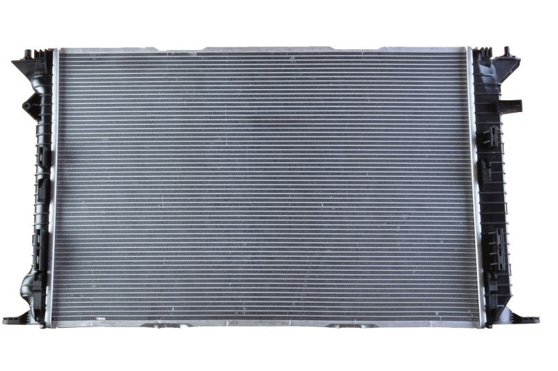 Radiator racire Audi A4 (B8), 01.2008-2015, motor 3.2 V6, 195 kw, benzina, 3.0 TDI, 155 kw, diesel, cutie automata, cu/fara AC, Quattro 720x470x34 mm, aluminiu/plastic