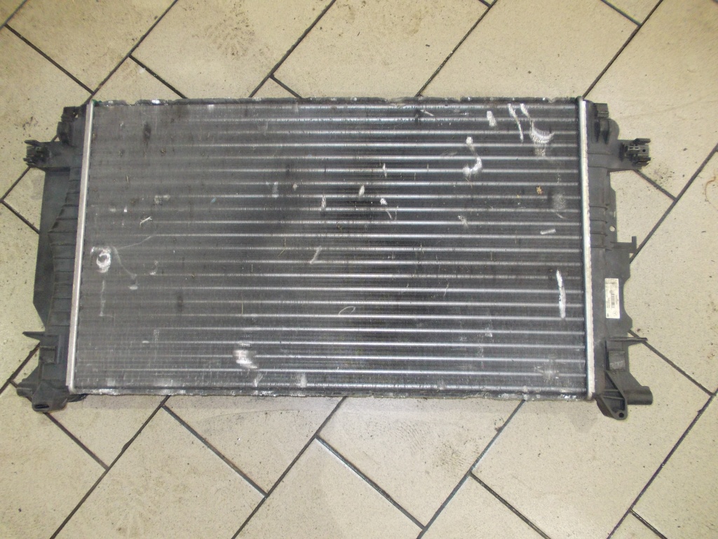 Radiator racire Mercedes Vito W639 2004-2013 2.2 CDI A6395010401