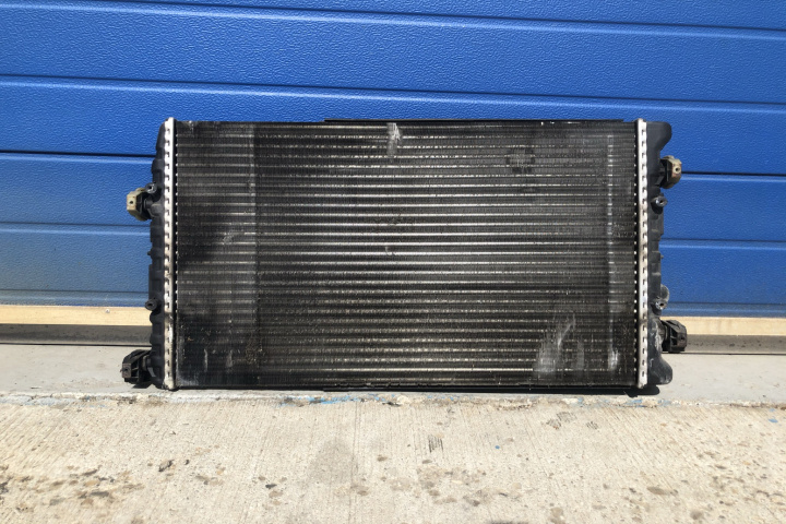 Radiator racire motor 1.9SDI Volkswagen VW Polo 4 9N [2001 - 2005] Hatchback 5-usi