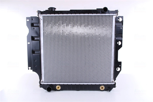 Radiator, racire motor NISSENS 60993 la JEEP WRANGLER I (YJ, SJ_) 1988 1989 1990 1991 1992 1993 1994 1995 1996