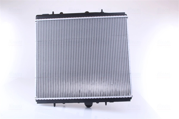 Radiator, racire motor NISSENS 63695A se