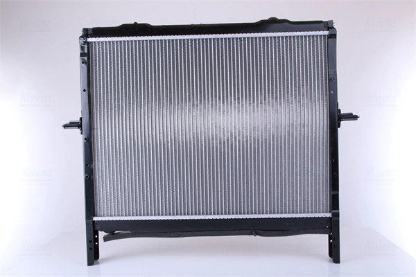 Radiator, racire motor NISSENS 66779 com