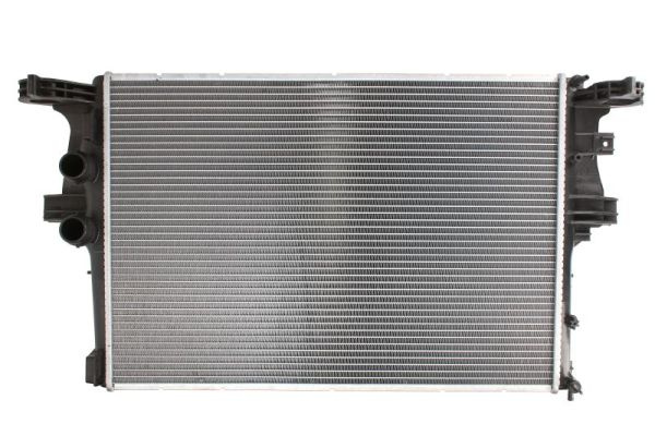Radiator, racire motor THERMOTEC D7E008TT la IVECO