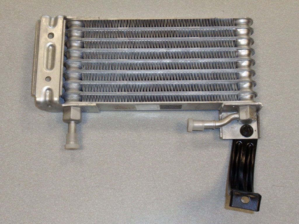 RADIATOR ULEI KIA SORENTO 2.5 CRDI AN 2002-2006 -PRODUS NOU