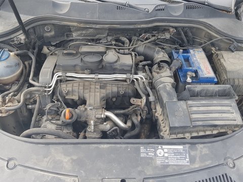 Radiator ulei termoflot Volkswagen Passat 2.0 TDi 125 KW 170 CP BMR 2008