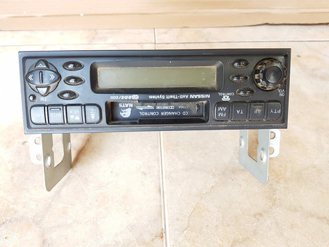 Radio casetofon Nissan Navara 2.5L cod 28113VK701