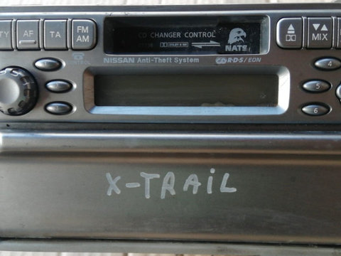 Radio casetofon original Nissan X Trail