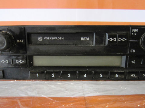 Radio casetofon VW Bora