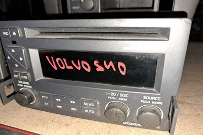 Radio-CD 2023 original cod 30889965 Radio-CD VOLVO
