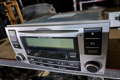 Radio-CD 2023 original cod 961002B170 Radio-CD /MP