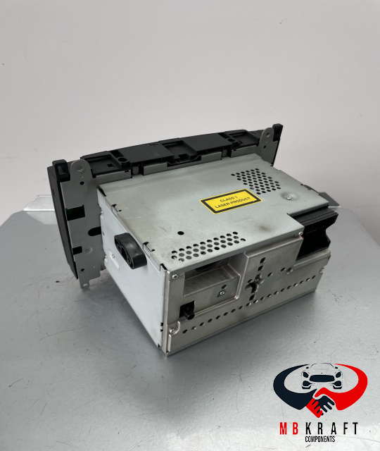 Radio CD A1698700689 A 169 870 06 89 Mer