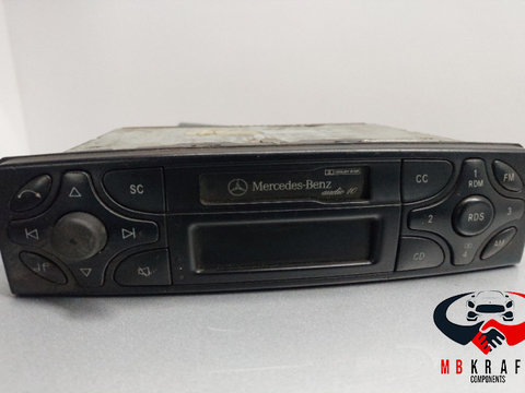 Radio CD casetofon A2038201686 A 203 820 16 86 [07] Mercedes-Benz C-Class W203 [2000 - 2004] Sedan 4 - usi