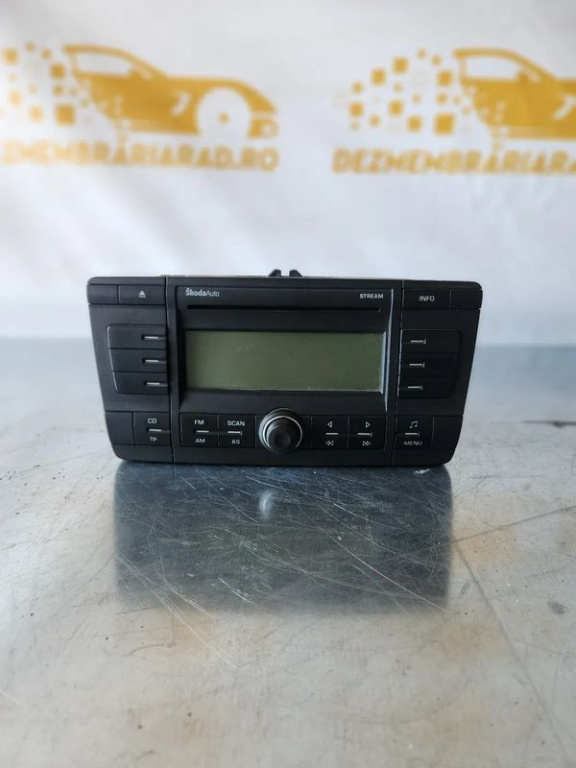 Radio Cd Cd Player Skoda Octavia 2 II Cod 1Z003516