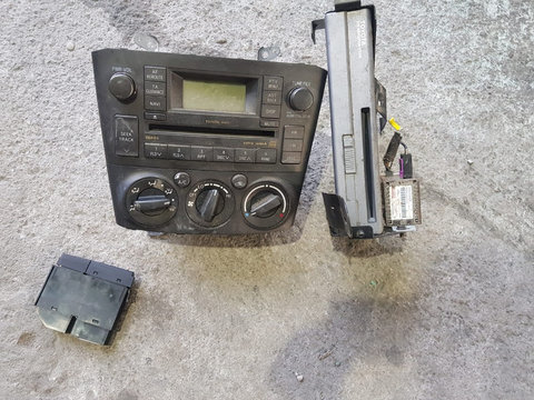 Radio CD cod 86120-05110 Toyota Avensis 2007 .2.