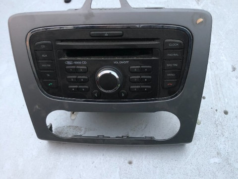 Radio cd cu grila ford focus mk 2