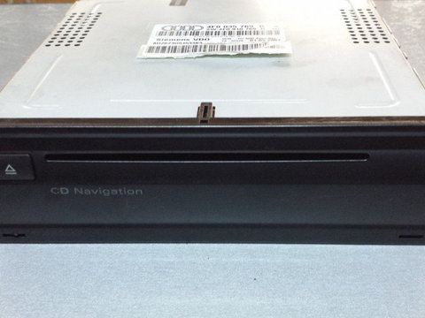 Radio cd cu navigatie COD 4F0035769B Audi A6 (4F2, C6),