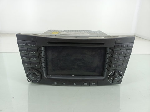 Radio CD cu navigatie Mercedes-Benz E CLASS W211 646.961 Euro 3 2003-2008 A2118272442 DezP: 20069