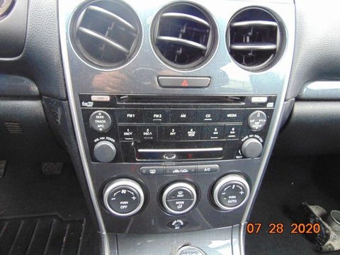Radio CD Mazda 6 magazie cu 6 cd dezmembrez Mazda 6 2.0 rf7 rf5