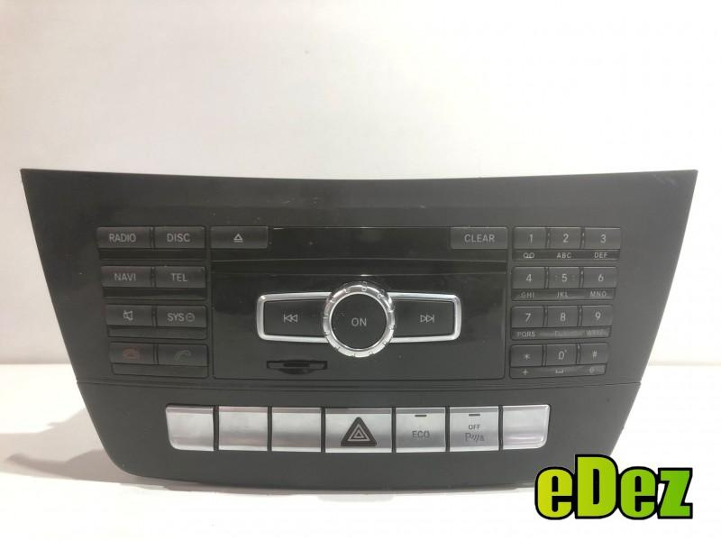 Radio cd Mercedes C-Class (2007-2010) [W204] a2049