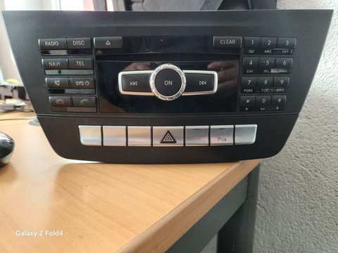 Radio CD Mercedes C-class facelift (2011-2014) [w204] a2049003509