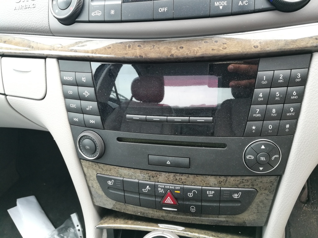 Radio cd mercedes e class 2008 facelift w211