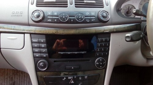 Radio cd Mercedes E CLASS, 320 AMG,3.2 b