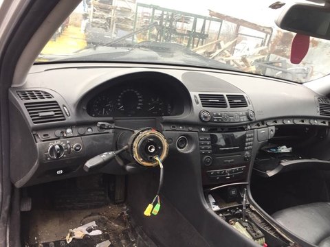 Radio CD Mercedes E200 s211 w211