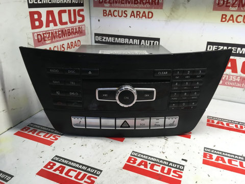 Radio CD Mercedes W204 cod: a2049003509